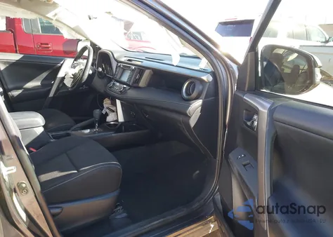 2018 Toyota Rav4 Xle from USA, damaged, VIN JTMWFREV4JJ731429